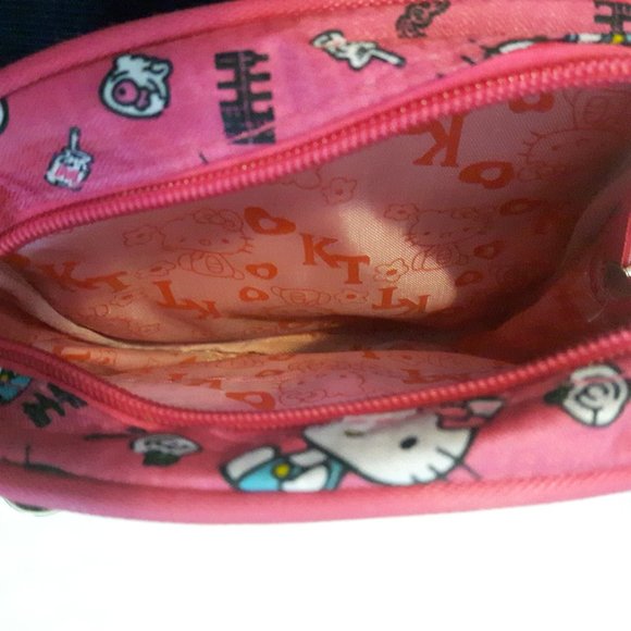 Cross over body Hello Kitty bag - Picture 6 of 8